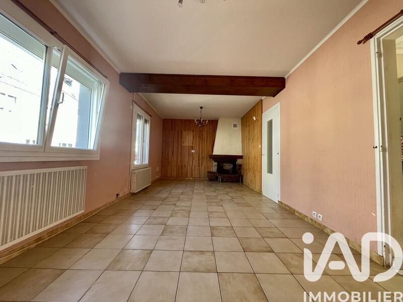 Maison - 88 m² - 4 pièces