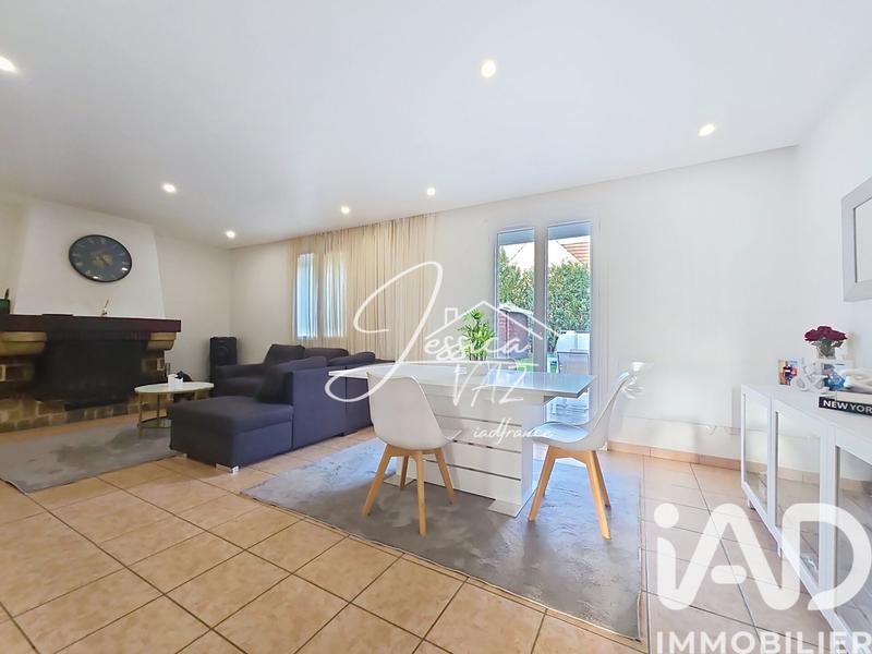 Maison - 85 m² - 4 pièces