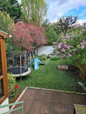 Maison - 151 m² - 8 pièces