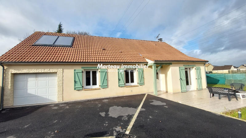 Maison - 90 m² - 5 pièces