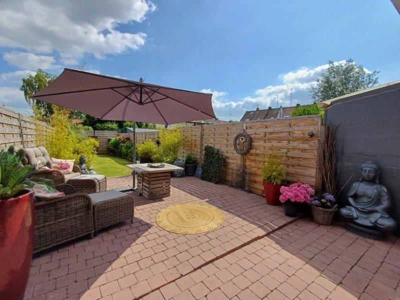 Maison - 98 m² - 4 pièces