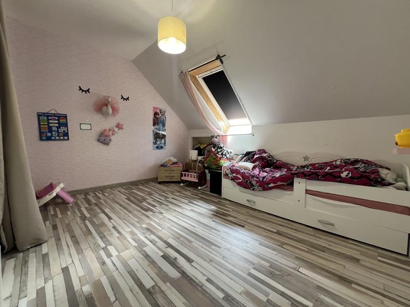 Maison - 105 m² - 6 pièces