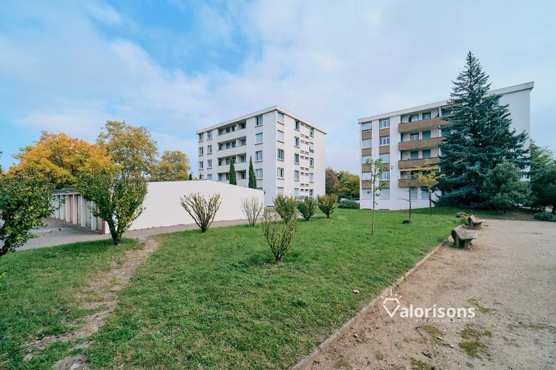 Appartement - 72 m² - 3 pièces