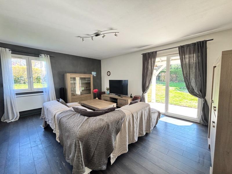 Maison - 92 m² - 4 pièces