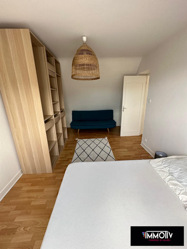 Maison traditionnelle - 106 m² - 4 pièces