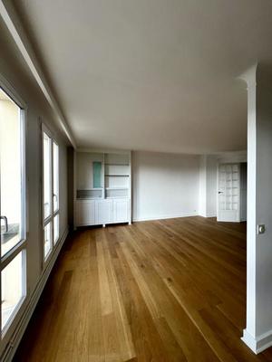 Appartement - 90 m² - 4 pièces