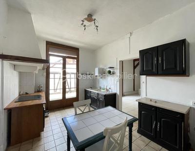 Maison - 160 m² - 6 pièces