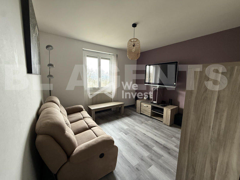 Maison traditionnelle - 85 m² - 4 pièces