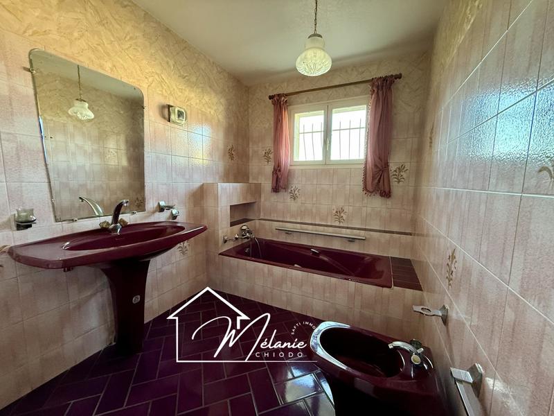 Maison - 145 m² - 5 pièces