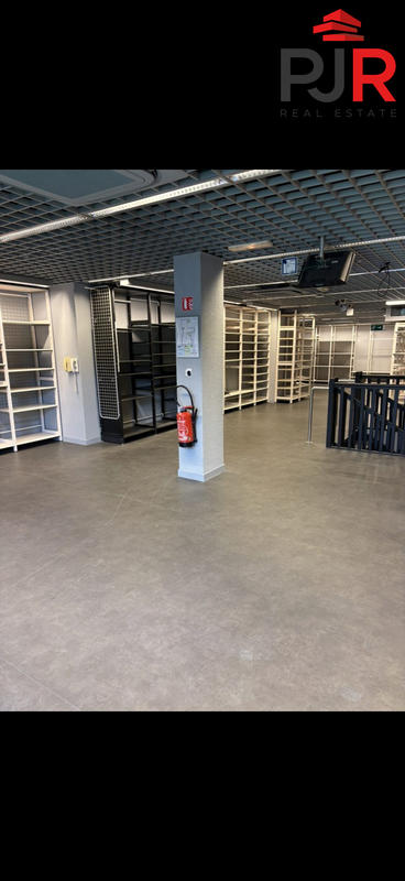 Local commercial - 498 m²