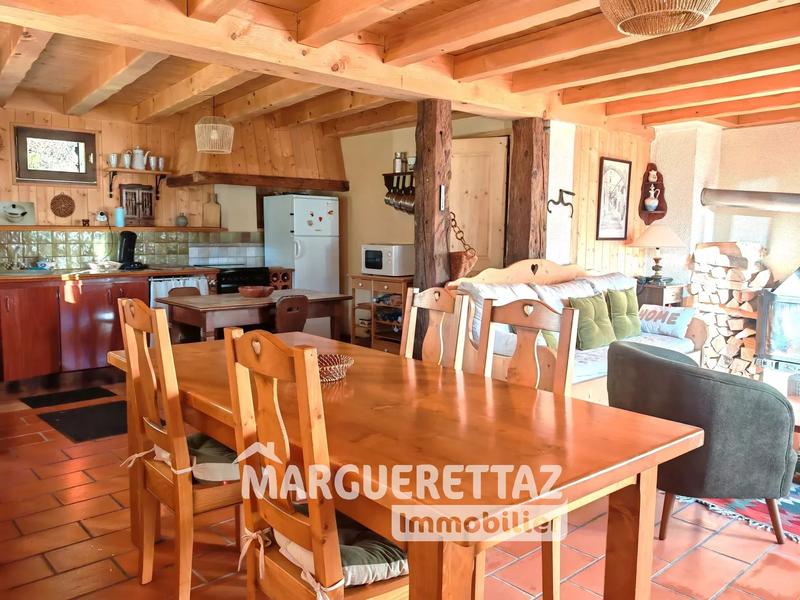 Châlet - 102 m² - 4 pièces