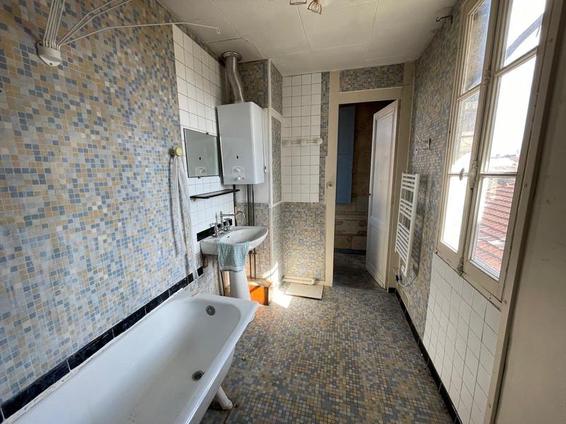 Maison ancienne - 173 m² - 5 pièces