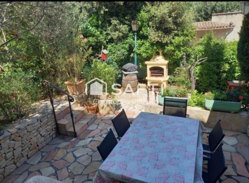 Maison - 137 m² - 6 pièces