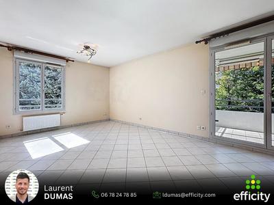 Appartement - 105 m² - 4 pièces