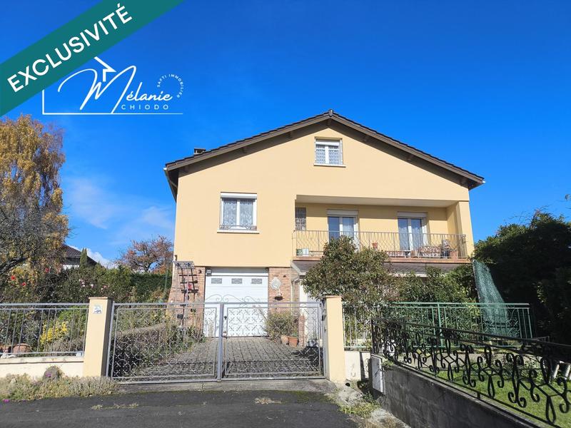 Maison - 181 m² - 7 pièces