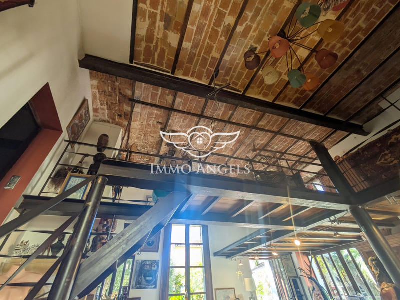 Maison ancienne - 259 m² - 10 pièces