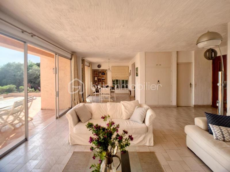 Villa - 136 m² - 5 pièces