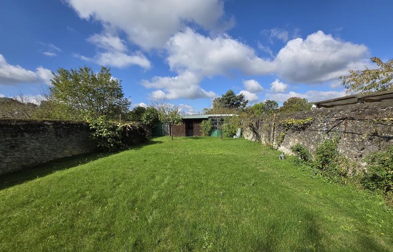 Maison - 166 m² - 8 pièces