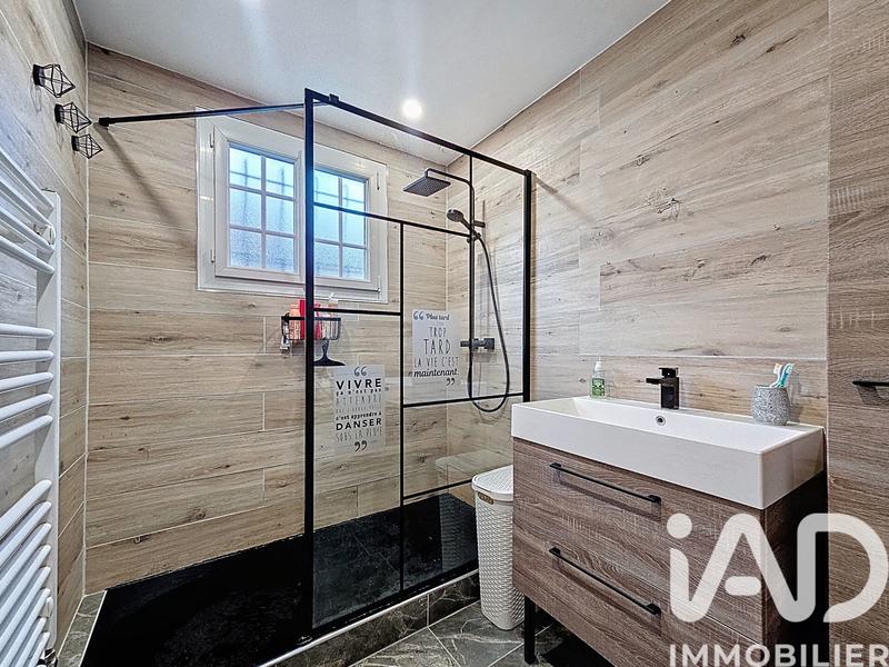 Maison - 163 m² - 6 pièces