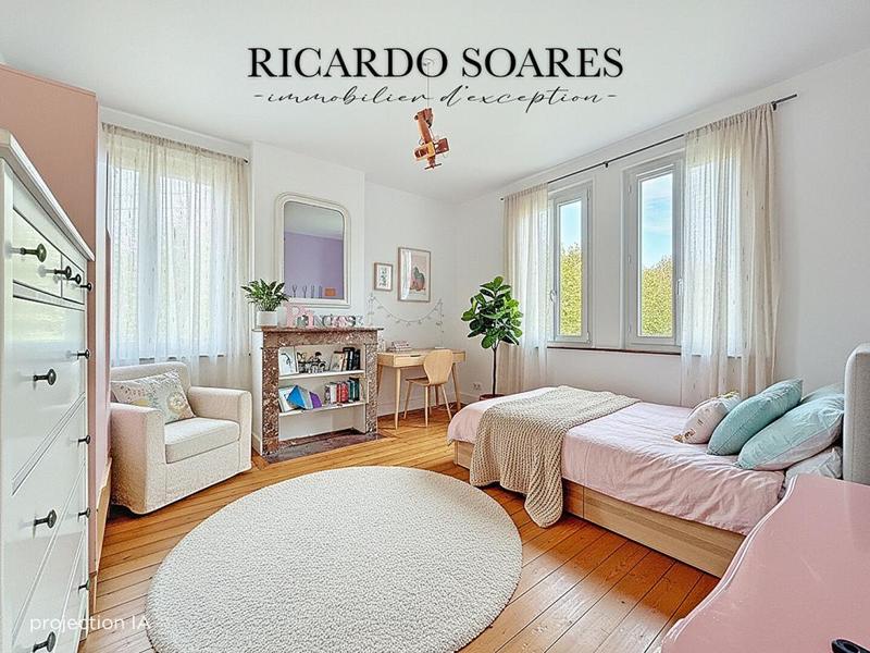 Maison - 147 m² - 6 pièces