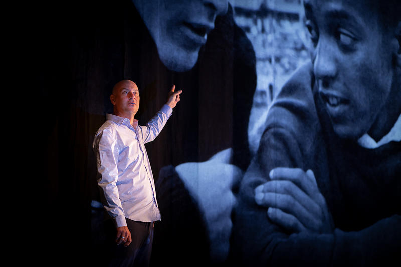 Diktat le revers de la médaille