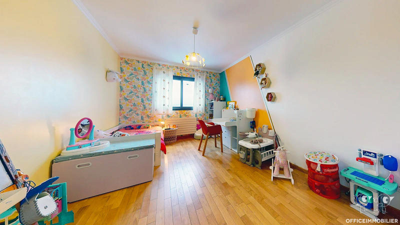 Maison - 160 m² - 6 pièces