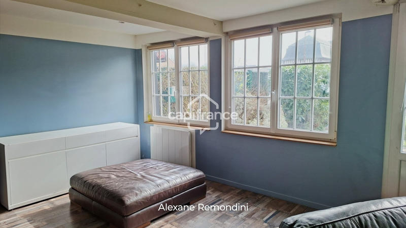 Maison - 140 m² - 6 pièces