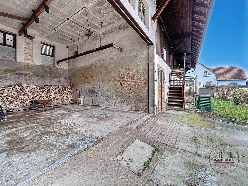 Maison - 355 m² - 12 pièces