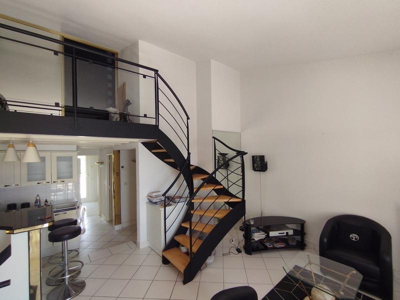 Appartement - 88 m² - 4 pièces