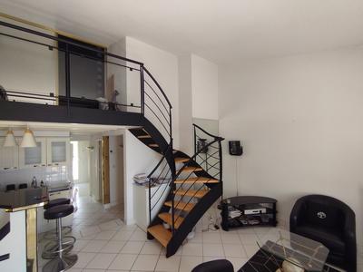 Appartement - 88 m² - 4 pièces