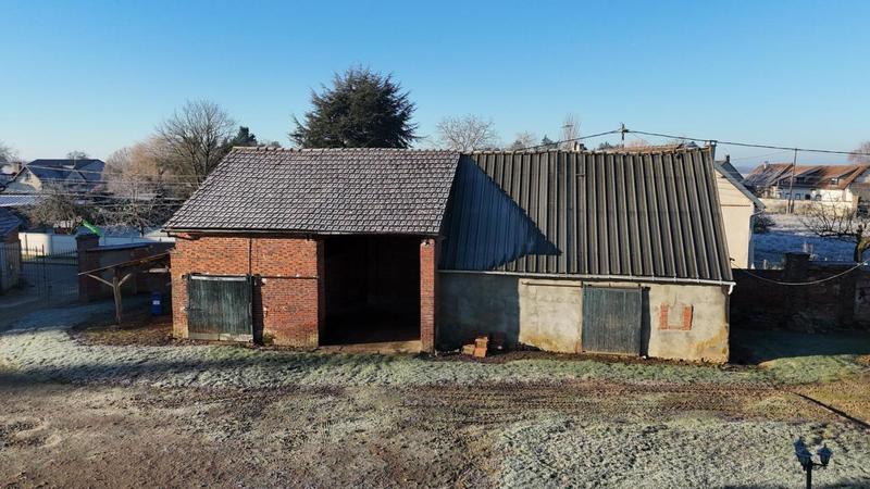 Grange - 100 m² - 1 pièce