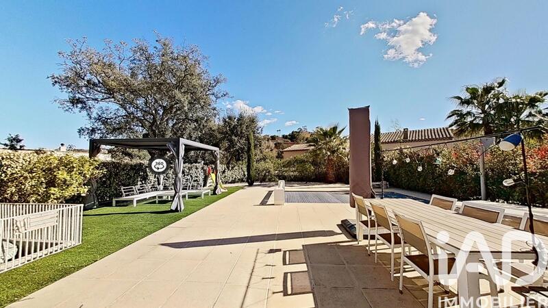 Maison - 120 m² - 4 pièces