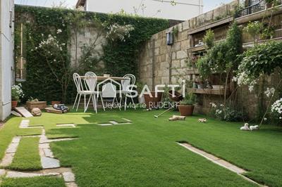 Maison - 88 m² - 6 pièces