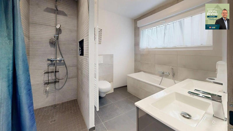 Maison - 250 m² - 7 pièces