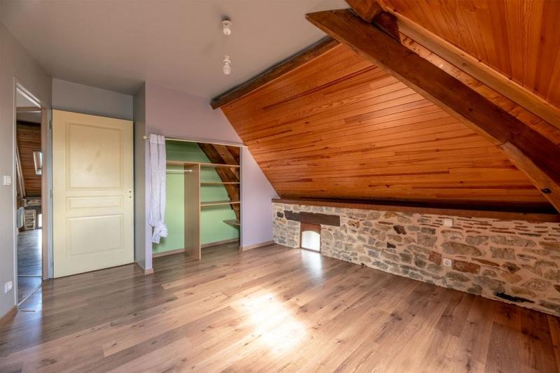 Maison en pierre - 160 m² - 6 pièces