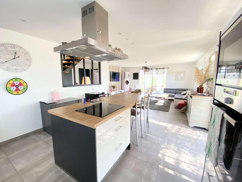 Maison - 125 m² - 6 pièces