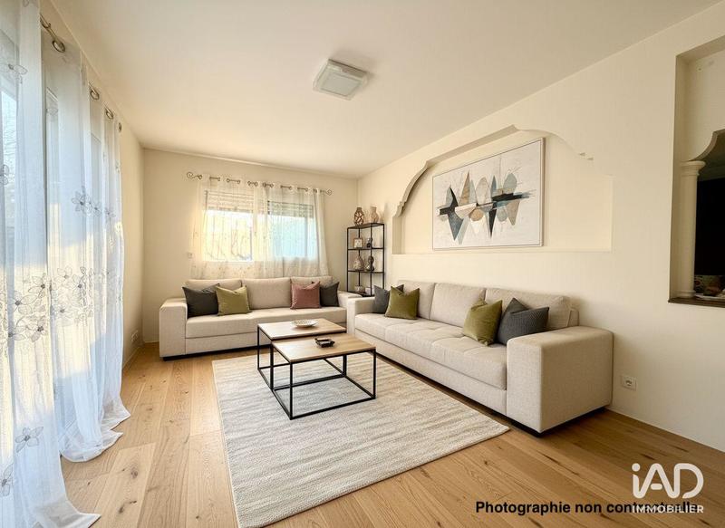 Maison - 138 m² - 6 pièces