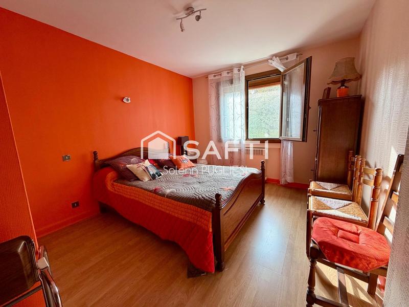 Maison - 190 m² - 8 pièces