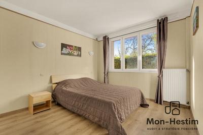 Propriété - 263 m² - 11 pièces