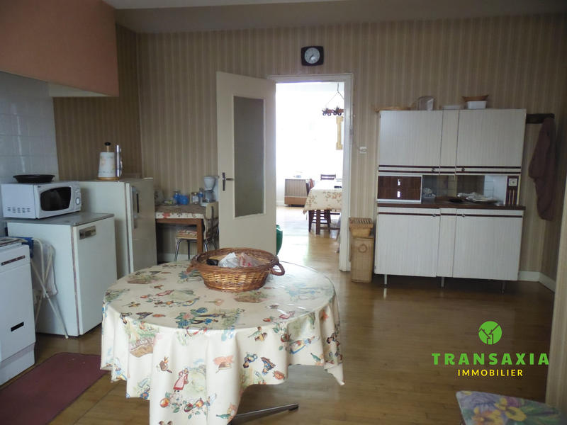 Maison - 95 m² - 5 pièces