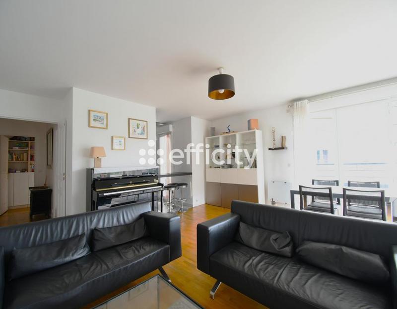 Appartement - 96 m² - 4 pièces