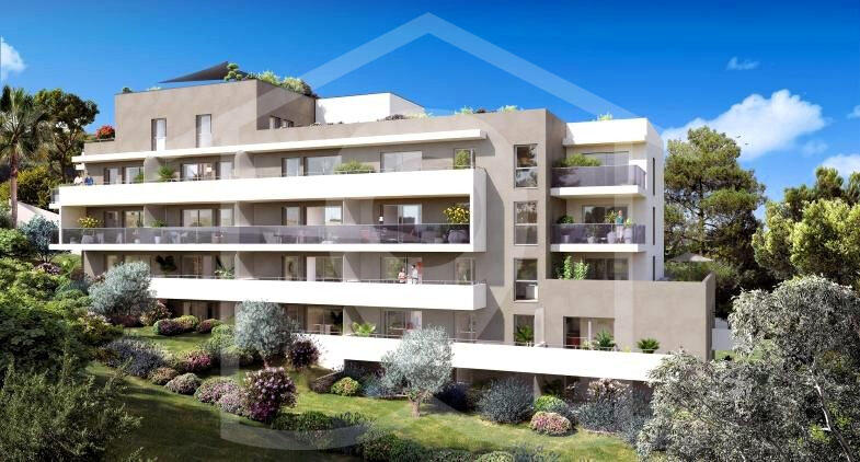 Appartement - 95 m² - 4 pièces