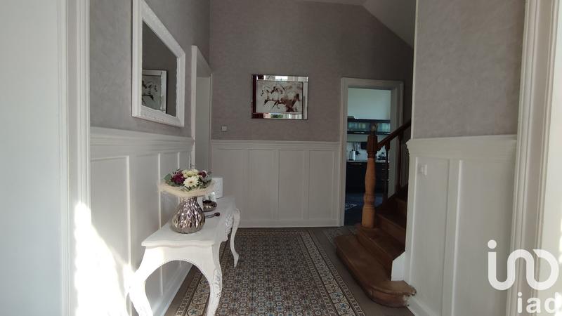 Maison - 208 m² - 9 pièces