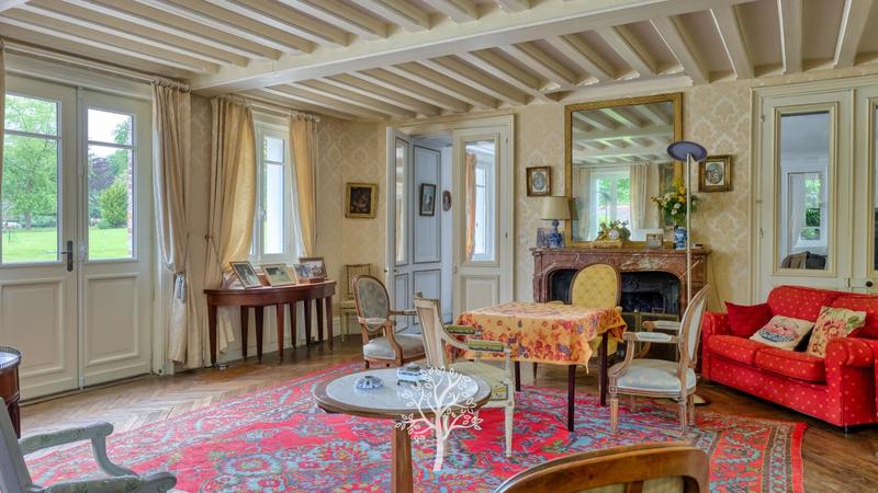 Château - 450 m² - 12 pièces