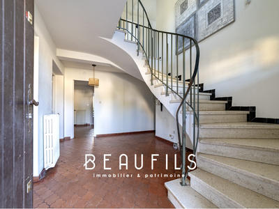 Villa - 159 m² - 6 pièces