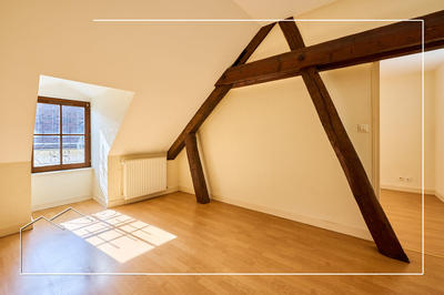 Appartement - 75 m² - 4 pièces