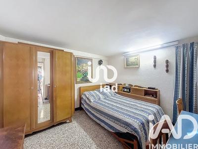 Maison de ville - 76 m² - 5 pièces