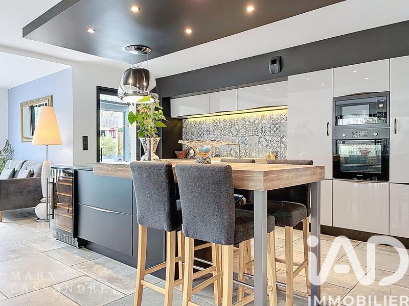 Maison - 145 m² - 5 pièces