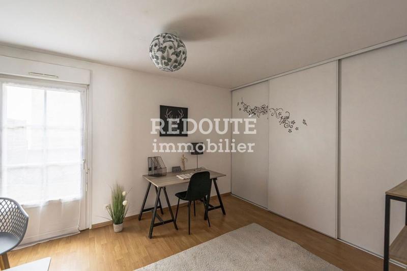 Appartement - 129 m² - 6 pièces