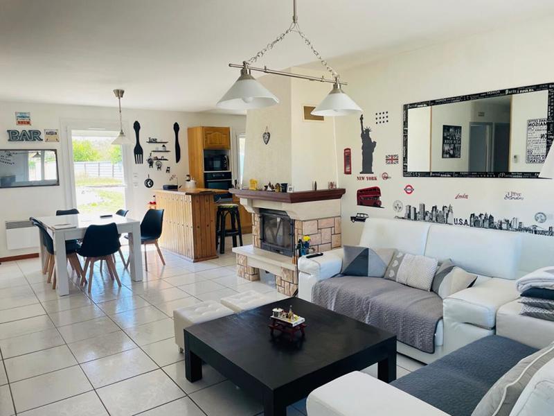 Maison - 85 m² - 4 pièces